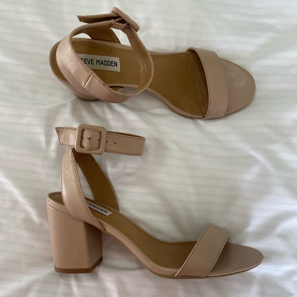 Steve Madden Nude Heels